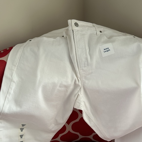 Jeans - Picture 2 of 6